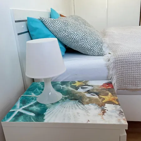 Vilem & Piscina, Wi-fi דירה