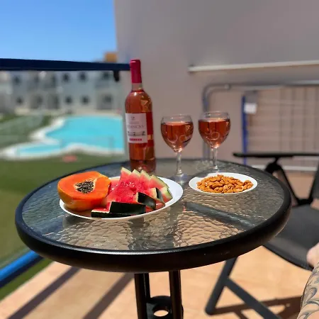 Vilem & Piscina, Wi-fi